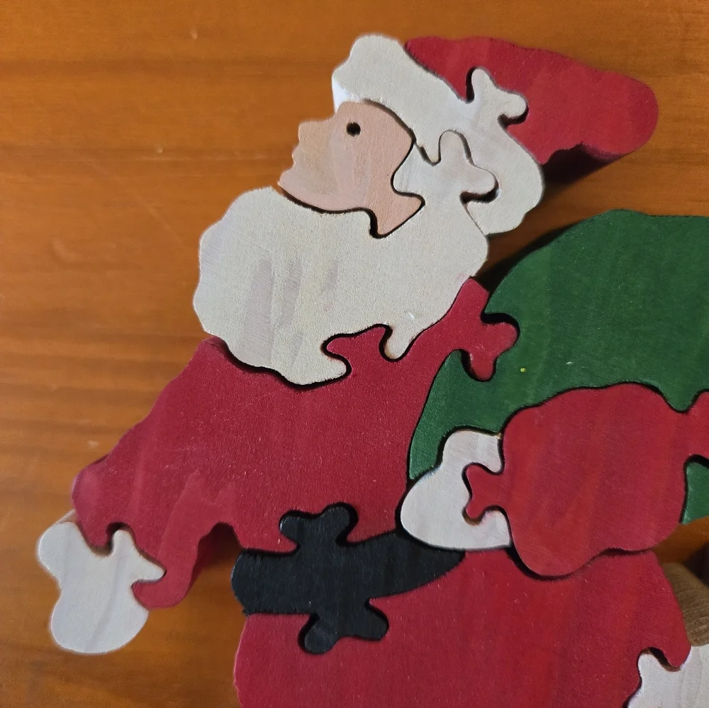 Vintage Dept 56 Wooden Double Sided‎ Skating Santa Puzzle EUC
